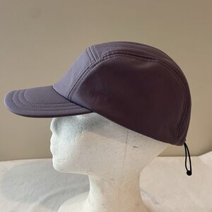 Athleta Womens cap cold weather training Adjustable dusk violet activewear